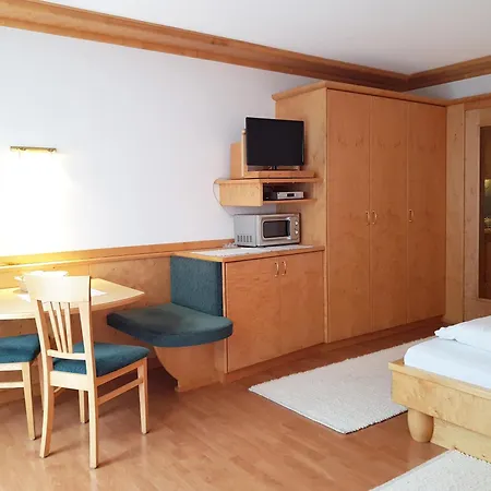 Haus Rappold شقة ميدرز